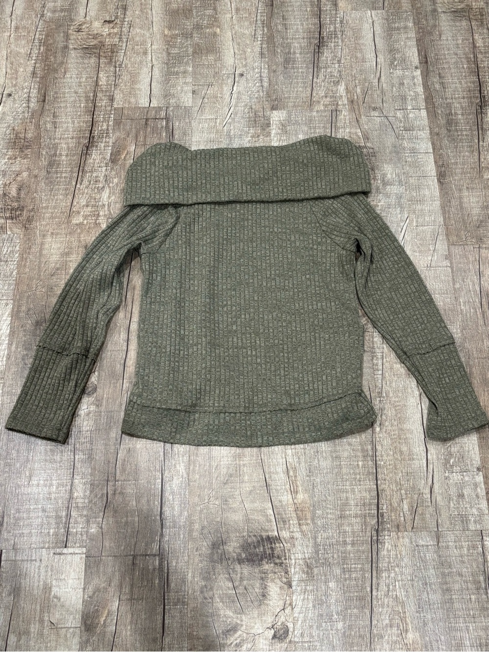 Women’s Cowl Neck w/side Lace -Up detail sweater Knox Rose Large